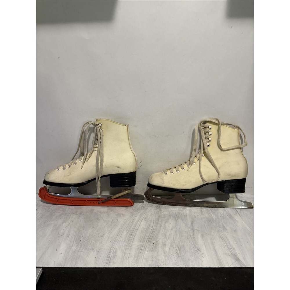 Bauer Womens Figure Ice Skates White Stiff Boot 10in Heel to Toe